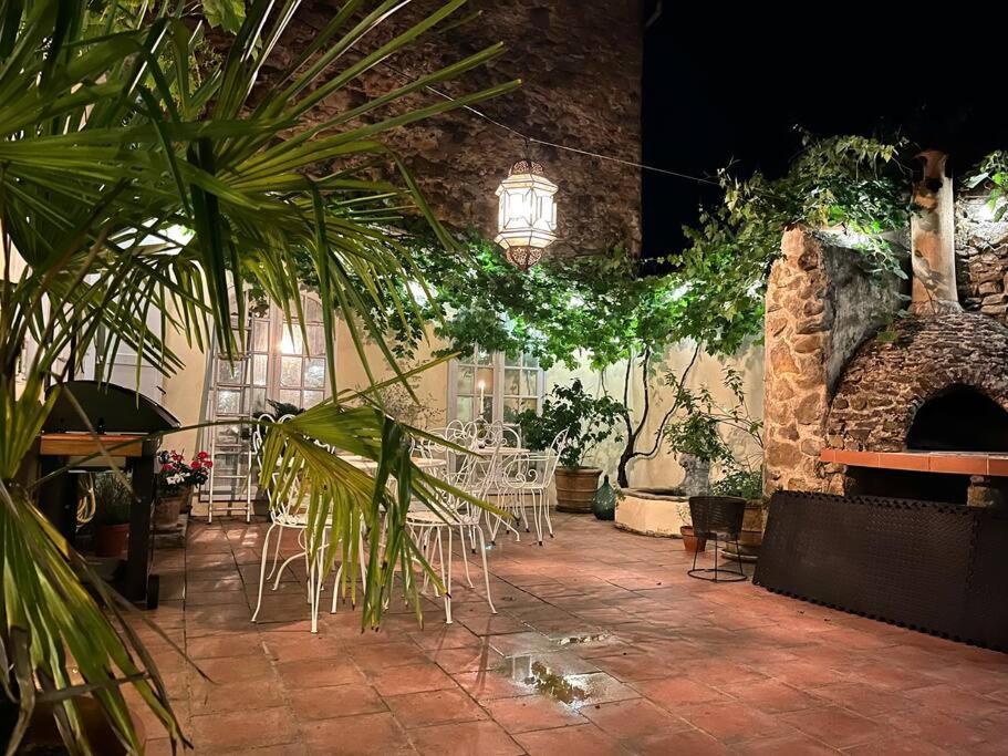 La Maison De Mama C: Charming French Village Home Sainte-Colombe-sur-lʼHers Exterior foto